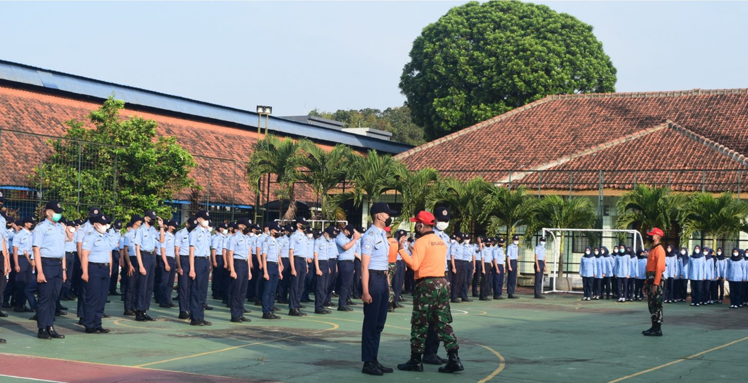 Program Unggulan - SMK Negeri 12 Bandung